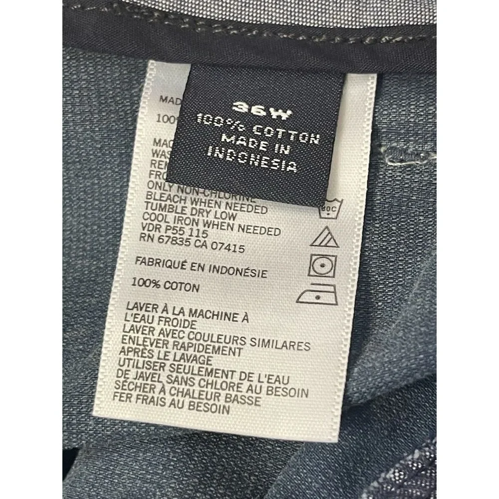 Nautica Modern Fit Flat Front Shorts  Blue 36‎ NWT